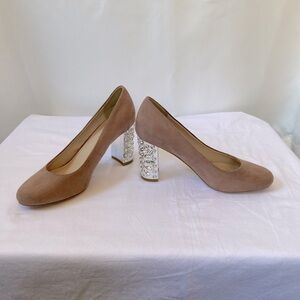 Le Chateau Blush Suede Pumps Size 36 Crystal Embellished Heel Bridal Party Shoes